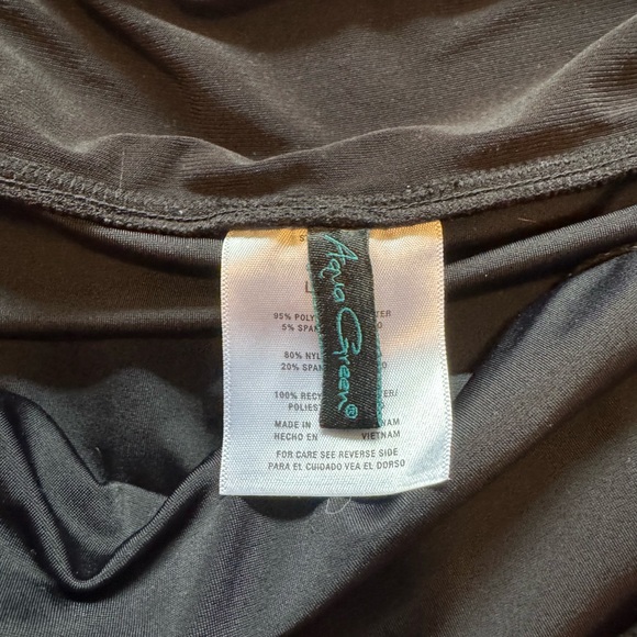 Aqua Green Black Swim Skorts - Picture 4 of 5